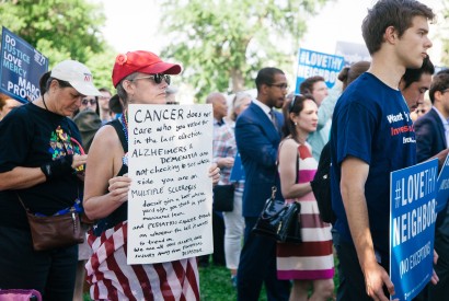 Vigil participants during the kick-off event. Tessa Cannon/Bread for the World.