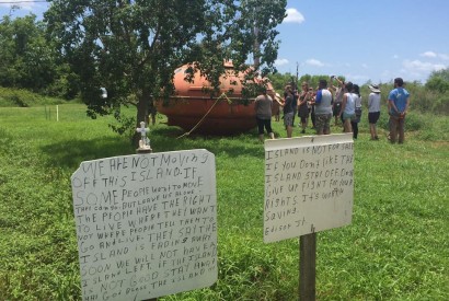 Anti-move signs at Isle de Jean Charles. Karyn Bigelow/Bread for the World.