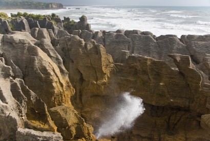 The Pancake Rocks in Punakaiki, New Zealand. Christian Mehlführer/Wikimedia Commons.