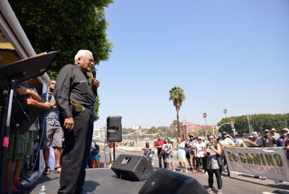 Rev. James Lawson speaking at the “El Camino del Inmigrante” (the Path of the Immigrant) rally in front of a detention center in Los Angeles, Calif. last summer.