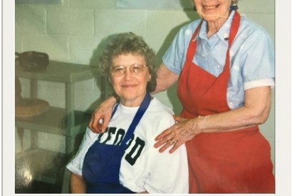 Sharon Gillen and her mom. Photo courtesy of Sharon Gillen. 