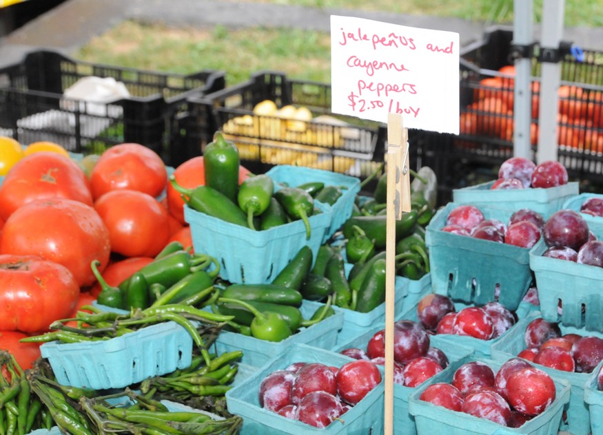Columbia Heights Community Marketplace. USDA photo by Hakim Fobia