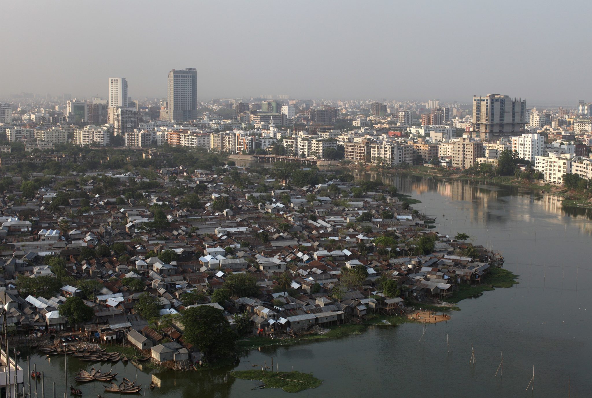 Karail Slum in Dhaka, Bangladesh. Laura Elizabeth Pohl/Bread for the World.