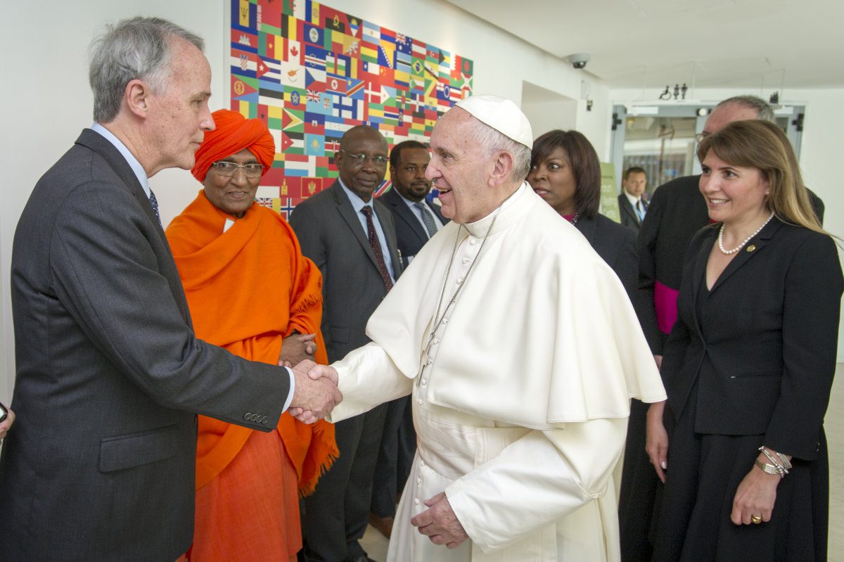 Bread for the World president, Rev. David Beckmann, meets Pope Francis