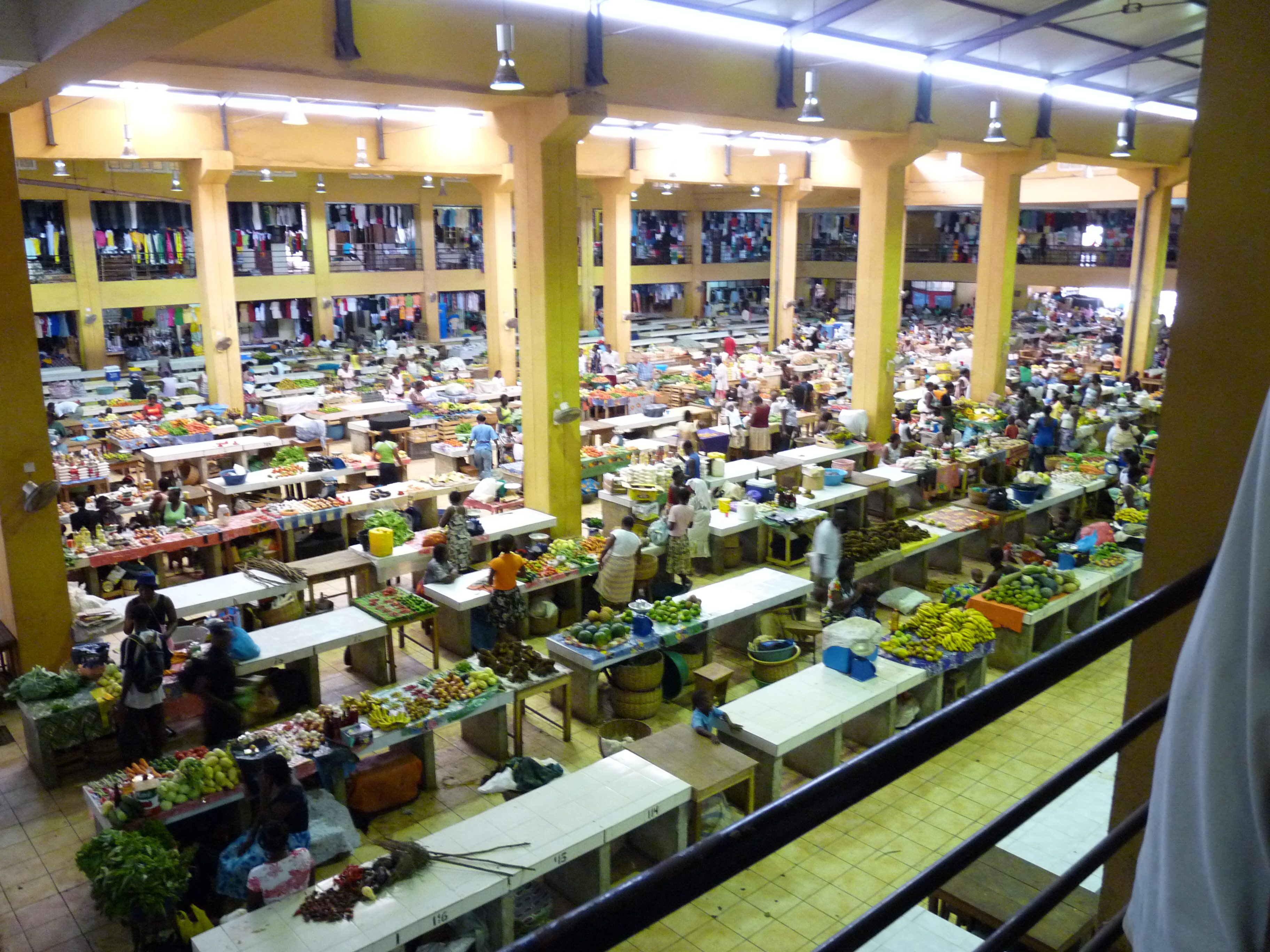 In the capital city, the marketplace serves as a venue for local fishermen and farmers in Sao Tome & Principe. Wikimedia Commons.